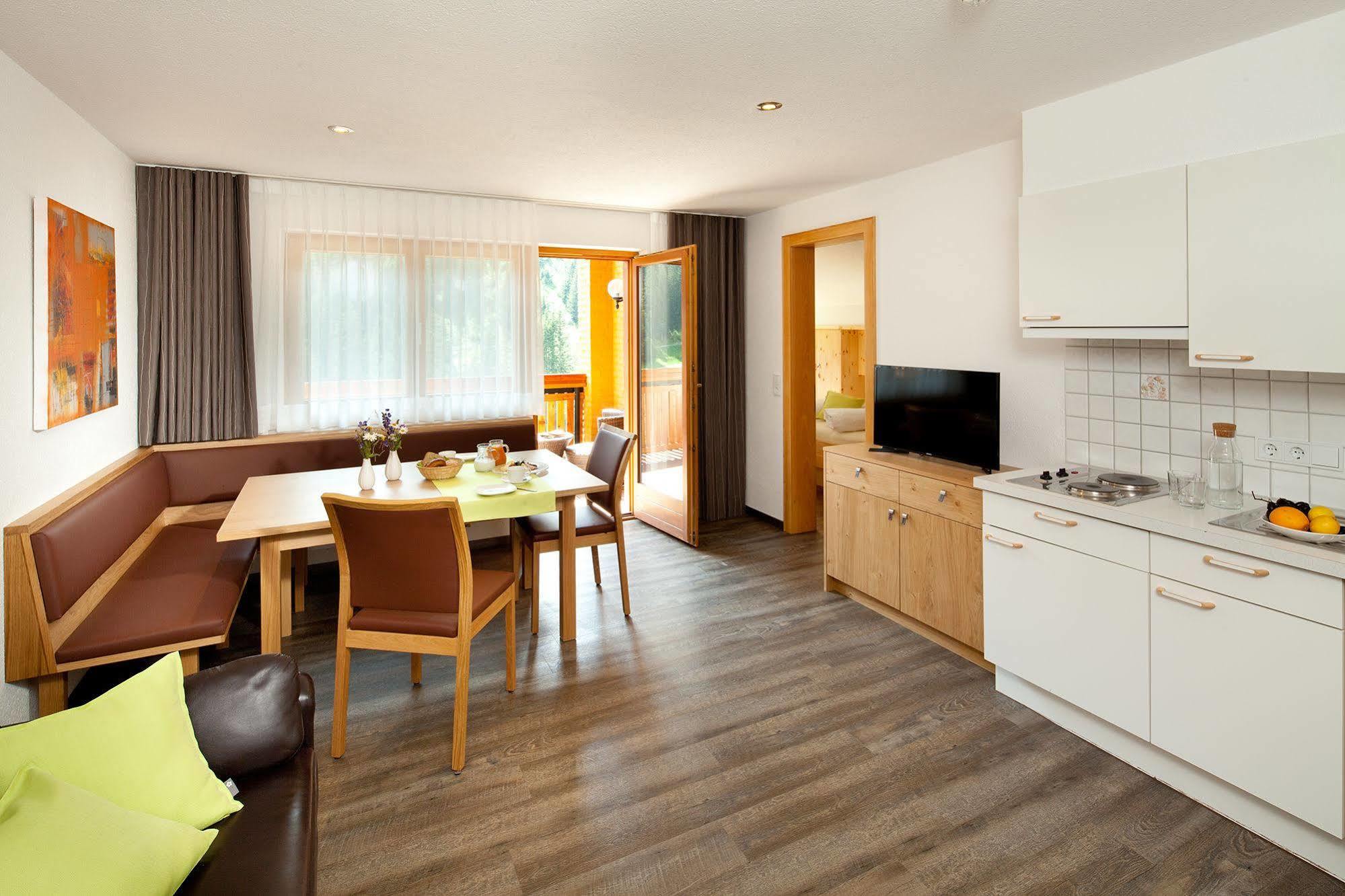 Aparthotel Brunnenhof Damüls Eksteriør billede